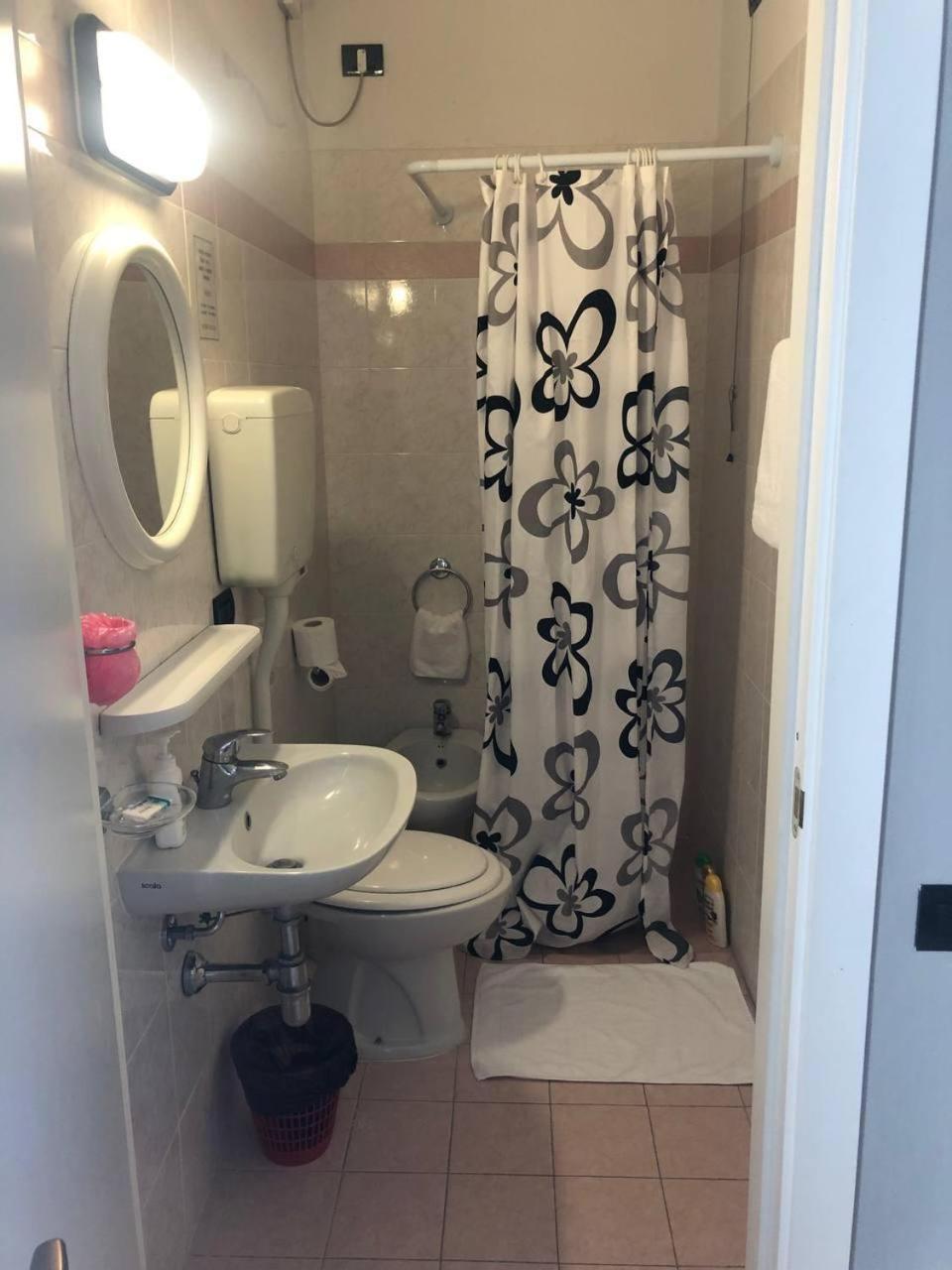 Be Me Hotel Helvetia Tabiano Terme Zewnętrze zdjęcie