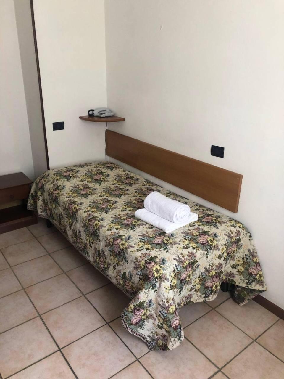 Be Me Hotel Helvetia Tabiano Terme Zewnętrze zdjęcie