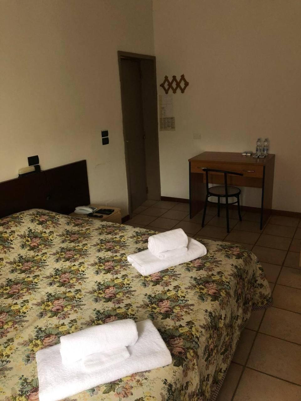 Be Me Hotel Helvetia Tabiano Terme Zewnętrze zdjęcie
